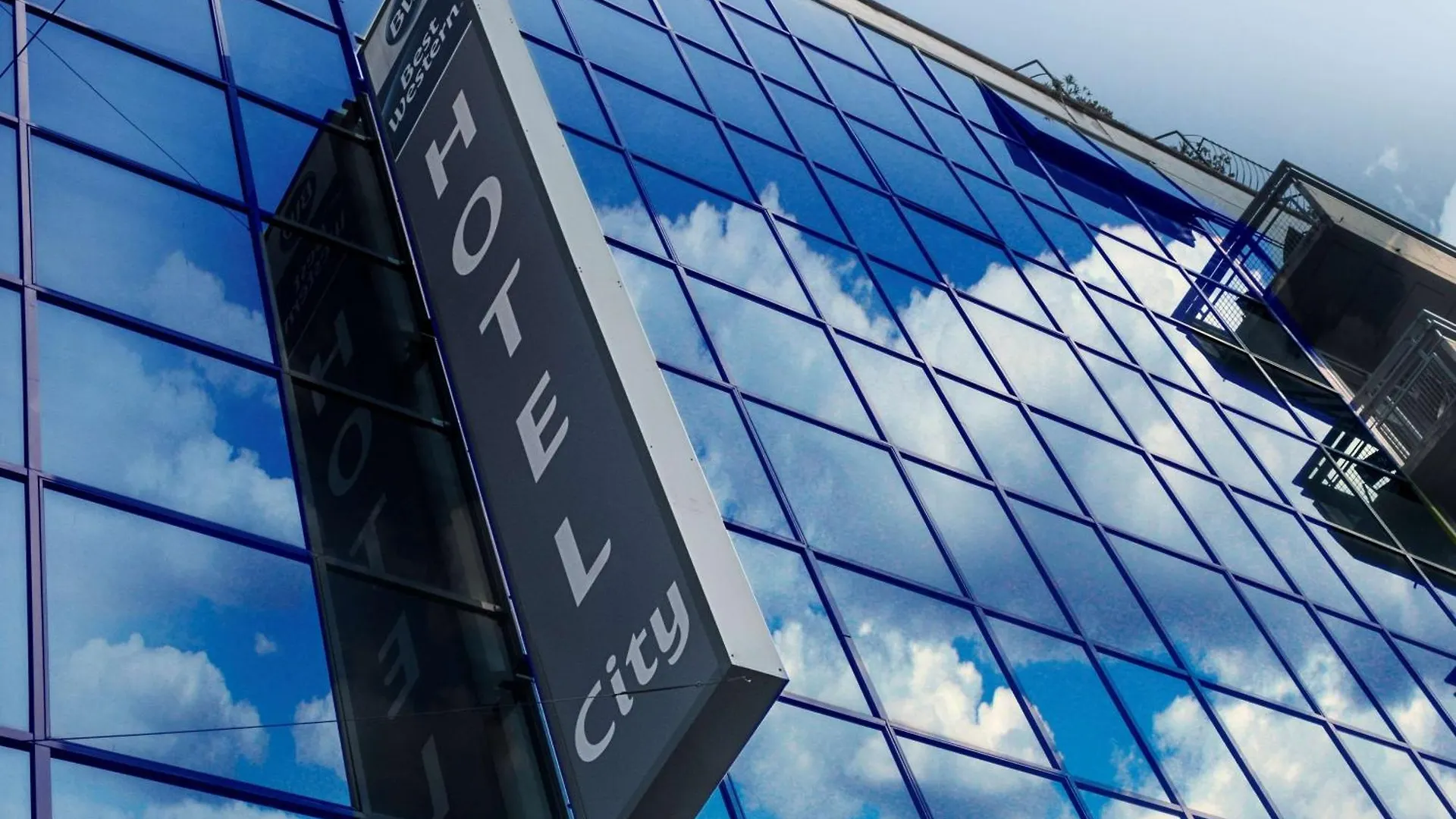 5 Hotel con Collegamento Aeroportuale Vicino a Piazza Gae Aulenti